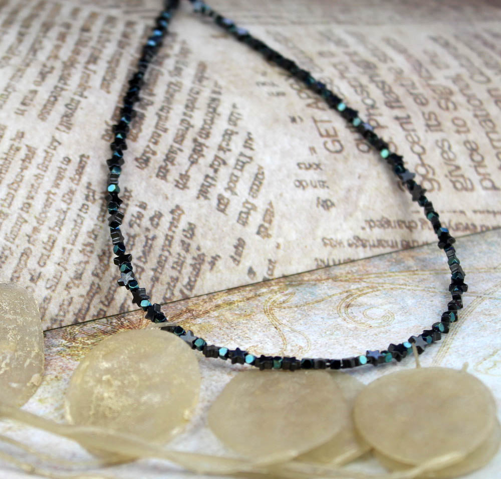 Autumn whispers - Hematite Beaded necklace