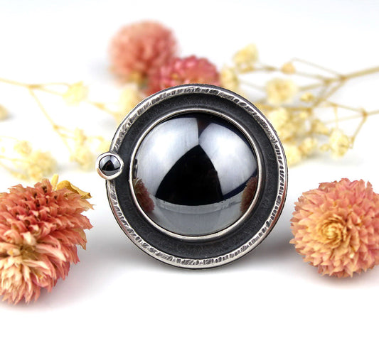 MADE TO ORDER :: Look into the Soul - Hematite Sterling Silver Ring